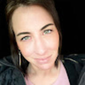 Meet your Posher, Abbie